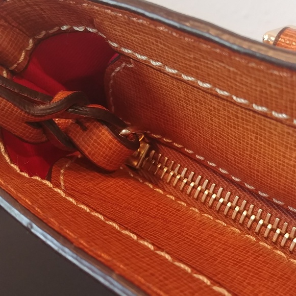 Dooney & Bourke Natural Saffiano Small Lexington - Picture 8 of 8